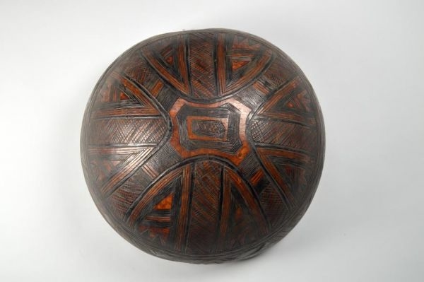 incised calabash