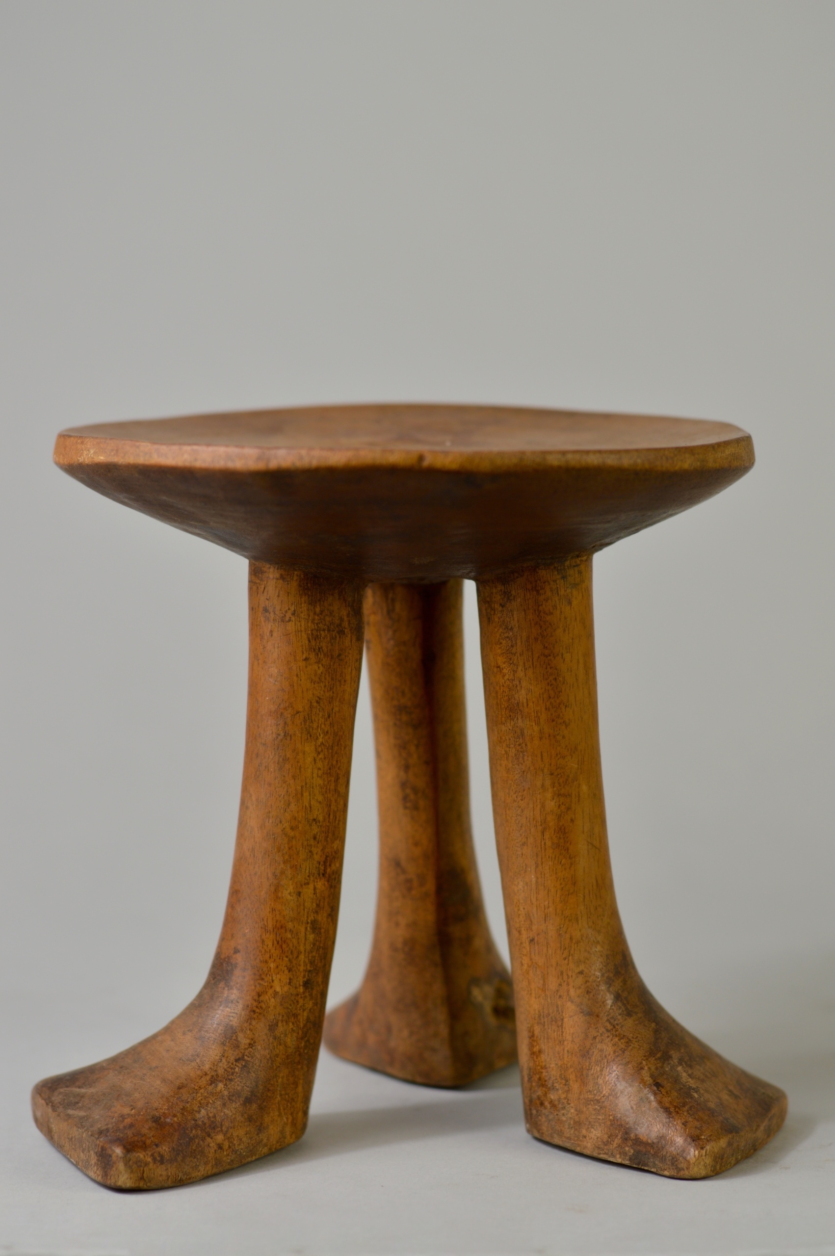 Karamojong Headrest/Stool with Zoomorphic Feet